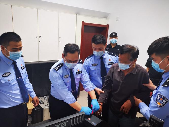 新澳2025正版免費資料和银行抢劫案嫌犯落网与银行抢劫案嫌犯落网怎么处理